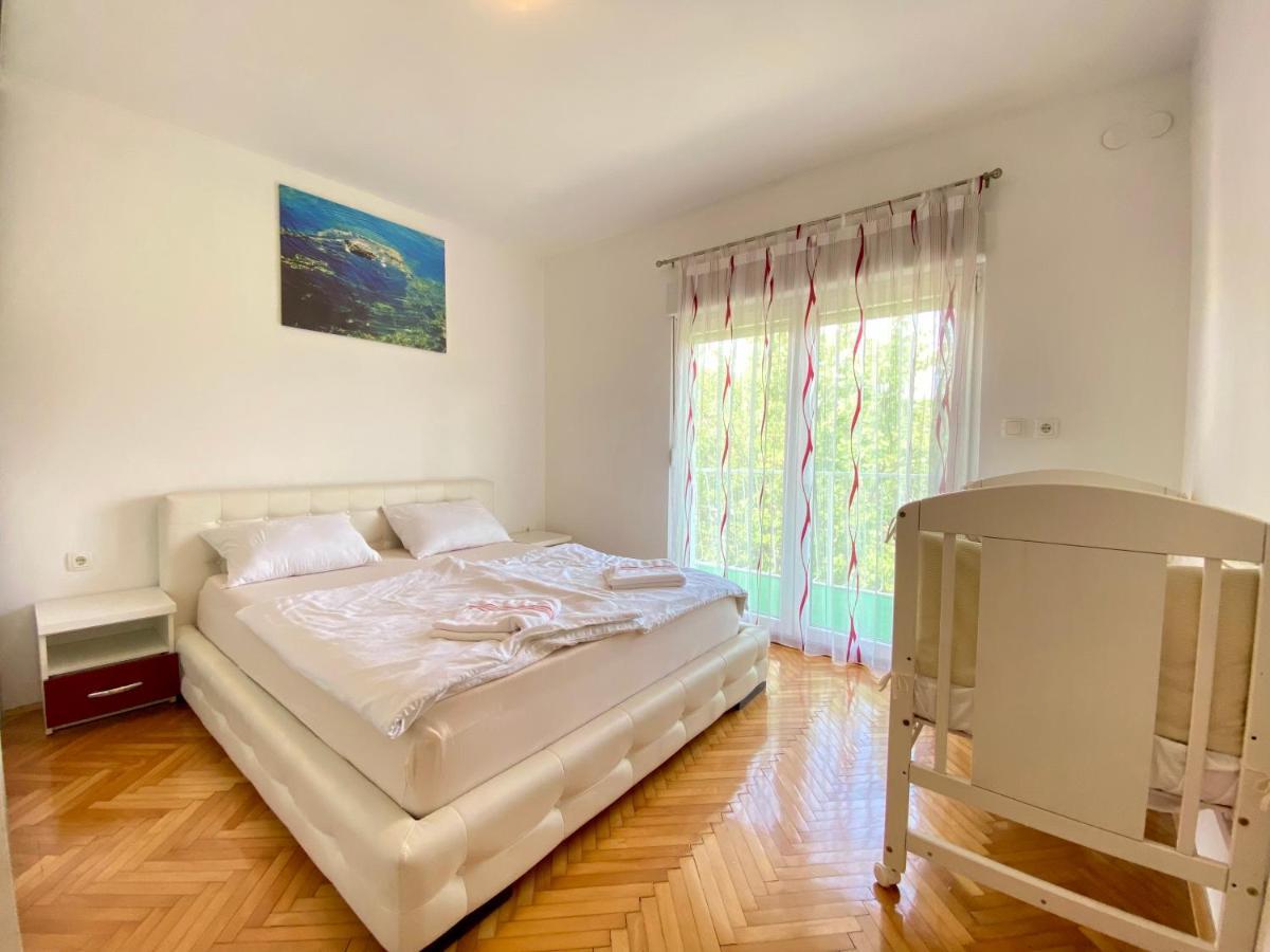 Guest House Ivano Mostar Extérieur photo